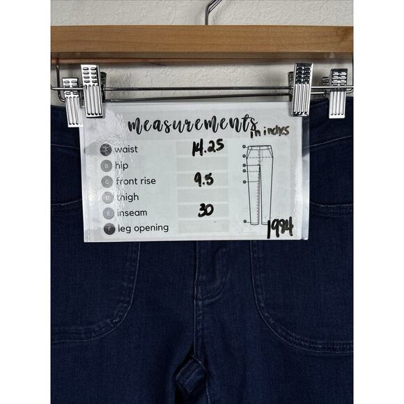 Pilcro Women’s Jeans Size 28 Dark Wash Flare Leg Boho Closet Staple - Picture 7 of 7